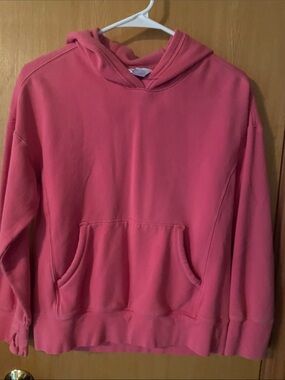 Athleta girls Pink Pullover Hoodie - Classic Kangaroo Pocket